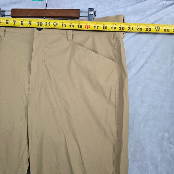 ORVIS Mens Tech Khaki Chino Pants Size 40x30 Relaxed Fit Casual Outdoor - Picture 4 of 8